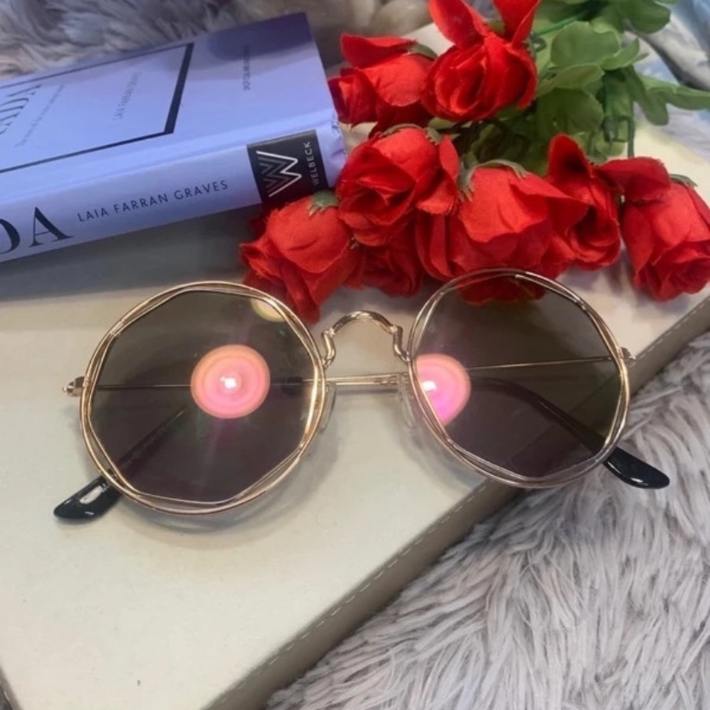 🌹Retro Gold Round Frame Sunglasses with Brown Lenses - Unisex